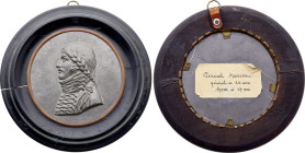 Général Marceau (1796) (Etain, 170 mm).

Très rare et magnifique médaille révolutionnaire de 109 mm dans un cadre fêlé de 170 mm.
François Séverin MAR...