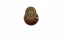 Cachet Révolutionnaire, Louis XVI, District de Castelsarrasin (circa 1790) (Laiton doré, 39.84 gr, 26 mm). Superbe.

Le district de Castelsarrasin éta...