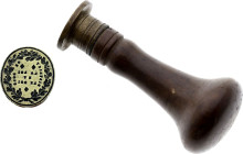 Cachet Révolutionnaire, Louis XVI, District de Dôle (circa 1790) (Laiton doré, 27.57 gr, 27 mm). Superbe.

Provient de la collection du Docteur André ...