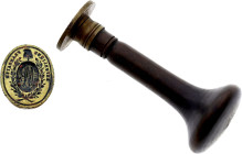 Cachet Révolutionnaire, République Francaise Jacobins (circa 1790) (Laiton doré, 25.14 gr, 21 mm). Superbe.

Provient de la collection du Docteur Andr...