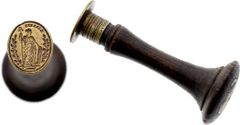Cachet Révolutionnaire, Liberté (circa 1790) (Laiton doré, 24.01 gr, 23 mm). Superbe.

Provient de la collection du Docteur André Bernheim