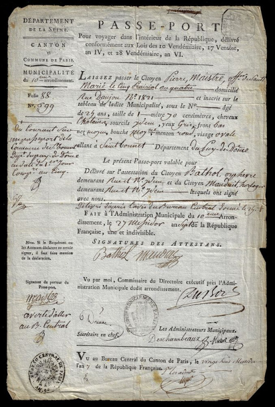[PASSEPORT; HORLOGERIE]. Directoire (1795-1799).
Passeport, émis par le 10e Arro...