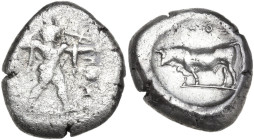 Greek Italy. Lucania, Poseidonia-Paestum. AR Nomos, c. 470-445 BC. Obv. ΠOMEΣ. Poseidon standing right, drapery hanging over shoulders, preparing to c...