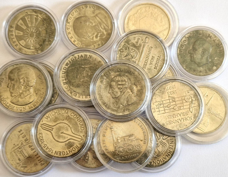 18 Gedenkmünzen 5 Mark 1968-1989