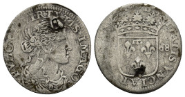 ITALY. Lucca. Republic (1369-1799). AR Luigino (1668). (1.9 Gr. 20mm.) 
 Draped female bust right.
 Rev. Crowned coat-of-arms; date across field.