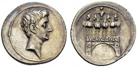 Octavian, 32-27 BC. Denarius 30-29 BC, Rome. RIC 267. AR. 3.97 g. XF