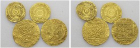Lot of 4 coins : Fatimid, al-Aziz Dinar (2); Hafsid, Abu Yaha Bakr II Dinar (2). Total (4). AU. 4.15, 3.63, 4.66, 4.64 g. F to VF