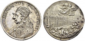 Benedetto XIII, 1724-1730. Silver medal 1725, by Ermenegildo and Giovanni Hamerani. 41 mm. Silver Annual Medal. Obv. BENEDICTVS XIII P M AN LVBIL. Bus...