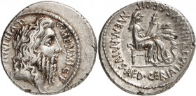 RÉPUBLIQUE ROMAINE 
C. Memmius C. f. Denier 56, Rome.
Av. Tête laurée de Romulus à droite. Rv. Cérès assise à droite.
C. 9/3. 3,98 grs.
Légèrement...
