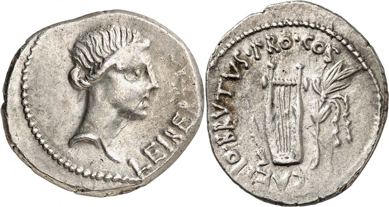 EMPIRE ROMAIN
Brutus (54 av. J.C.). Denier, 42 av. J.C., Grèce ou Lycie. 
Av. ...