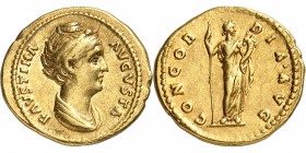 EMPIRE ROMAIN
Faustine mère, femme d’Antonin le Pieux (138-161). Aureus, Rome.
Av. Buste drapé et coiffé à droite. Rv. La Concorde debout à droite....