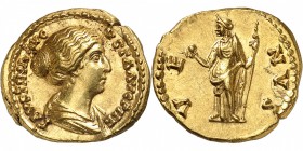 EMPIRE ROMAIN
Faustine II, femme de Marc Aurèle (161-180). Aureus, Rome.
Av. Buste drapé et coiffé à droite. Rv. Vénus à gauche.
Cal. 2092. 7,09 gr...