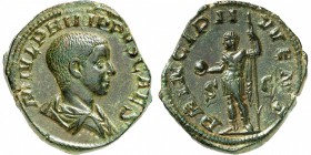 EMPIRE ROMAIN
Philippe II (244-249). Sesterce, Rome.
Av. M IVL PHILIPPVS AVG Buste drapé, tête nue de Philippe II césar à droite. Rv. PRINCIPI I-VVE...