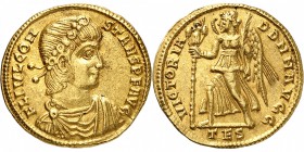 EMPIRE ROMAIN
Constans Ier (337-350). Solidus 337-340, Thessalonique.
Av. Buste diadémé, drapé et cuirassé à droite. Rv. Victoire à gauche tenant un...