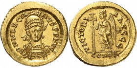 EMPIRE BYZANTIN
Marcien (450-457). Solidus, Constantinople.
Av. D N MARCIANVS P F AVG Buste diadémé, casqué et cuirassé de Marcien face, tenant de l...