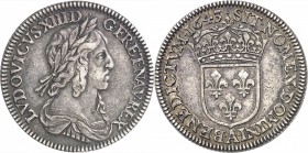 FRANCE
Louis XIII (1610-1643). 1/4 d’écu à la mèche courte, 1643, quadruple piéfort en argent. 
Av. Buste lauré et drapé à droite. Rv. Écu de France...