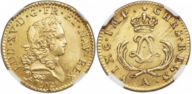 FRANCE
Louis XV (1715-1774). Louis d’or mirliton aux palmes courtes, 1723, Paris.
Av. Tête laurée à droite. Rv. Deux L entrelacés sous une couronne,...
