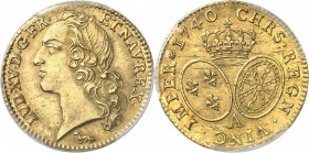 FRANCE
Louis XV (1715-1774). Louis d’or au bandeau 1740, Paris.
Av. Tête ceinte d’un bandeau à gauche. Rv. Ecus ovales couronnés. 
G. 341, Dup. 164...