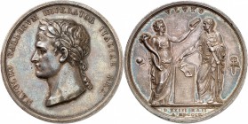 FRANCE
Premier Empire (1804-1814). Médaille en argent 1805, célébrant le couronnement de Napoléon comme roi d’Italie, par Manfredini.
Av. Buste laur...