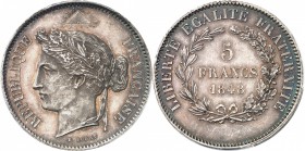 FRANCE
II° République (1848-1852). 5 francs 1848, concours de Rogat, essai en argent, tranche lisse.
Av. Tête laurée à gauche. Rv. Valeur dans une c...