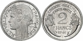 FRANCE
État Français (1940-1944). 2 francs, poids lourd 1941.
Av. Tête laurée à gauche. Rv. Valeur entre deux cornes d’abondance. 
Gad. var. 3,06 g...