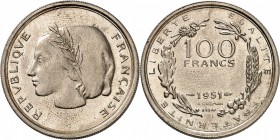 FRANCE
IV° République (1947-1958). 100 francs 1951, essai, concours de Guzman.
Av. Tête coiffée à gauche. Rv. Valeur dans une couronne.
GEM.229.2 8...