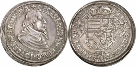FRANCE FÉODALES
Alsace, Ensisheim, Léopold V (1625-1632). Double Thaler, Ensisheim.
Av. Buste habillé à droite. Rv. Écu couronné. 
Dup. 3339. 48 mm...