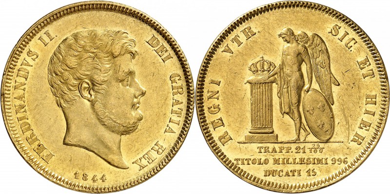 ITALIE
Naples, Ferdinand II (1830-1859). 15 ducats 1844. 
Av. Tête nue à droit...