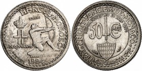 MONACO
Louis II (1922-1949). 50 centimes 1924, essai en argent.
Av. Héraclès à droite. Rv. Valeur, légende circulaire.
G. MC125. 3,05 grs.
Rarissi...