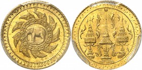 THAÏLANDE
Rama V (1868-1910). 2 1/2 bath en or ou Pot Dueng (1895).
Av. Éléphant à gauche dans une couronne. Rv. Temple.
Fr. 17, Y. 13.5.
PCGS MS ...