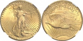 USA
20 dollars « Saint-Gaudens » 1927, Philadelphie.
Av. Liberté de face brandissant un flambeau ainsi qu’une branche d’olivier. Rv. Aigle volant à ...