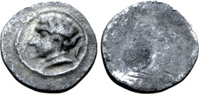 Etruria, Populonia AR Unit. 3rd century BC. Male head to left; I (mark of value) behind / Blank. EC I, 108 (O1); HN Italy -; HGC 1, 139. 0.39g, 9mm.

...