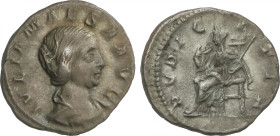 Empire
Denario. 223 d.C. JULIA MAESA. Anv.: IVLIA MAESA AVG. Busto a derecha. Rev.: PVDICITIA. Pudicitia sentada a izquierda. 2,78 grs. AR. Leve páti...