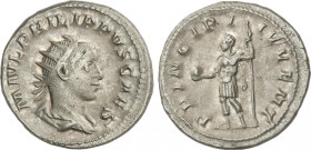 Empire
Antoniniano. 244-246 d.C. FILIPO II. Rev.: PRINCIPI IVVENT. Filipo II en pie a izquierda con globo y lanza. 5,05 grs. AR. C-48; RIC-218. MBC+.
