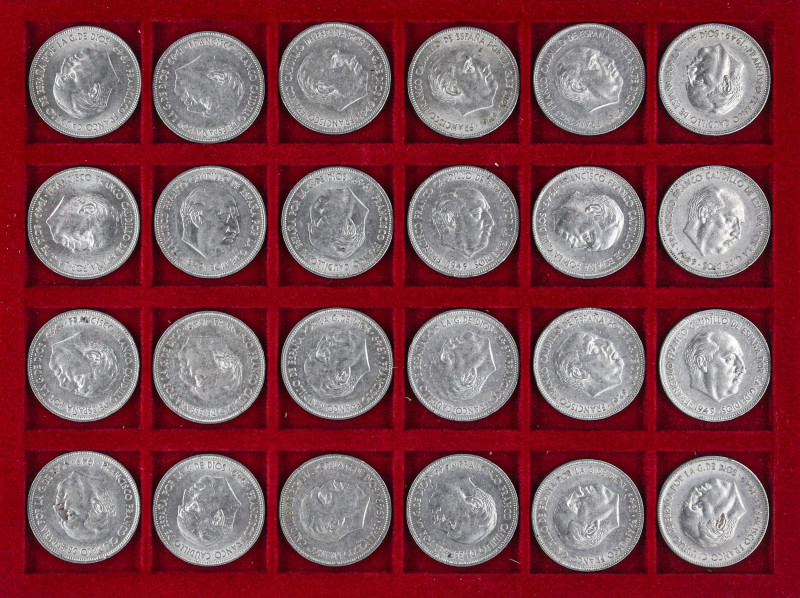 Lote 80 monedas 5 Pesetas. 1949 (*19-50). En pequeño archivador de 6 bandejas. A...