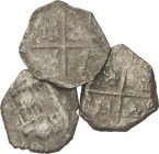 Lote 3 monedas macuquinas 2 Reales. Fechas no visibles. (Oxidaciones limpiadas). IMPRESCINDIBLE EXAMINAR. RC a BC-.