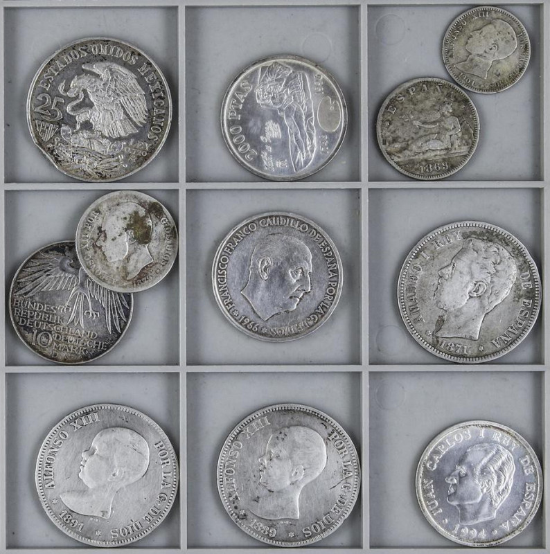 Lote 11 monedas. 1869 a 1996. CENTENARIO a MONEDA EXTRANJERO. AR. Incluye 3 mone...