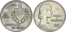 Cuba
1 Peso. 1935. 26,58 grs. AR. Tipo ABC. (Algo limpiada). KM-22. MBC+.
