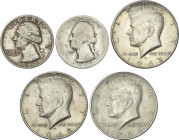 United States of America
Lote 5 monedas 1/4 (2) y 1/2 Dollar (3). 1934 a 1968. AR. 2 monedas 1/4 Dollar tipo Washington 1934 Denver y 1960 y 3 moneda...