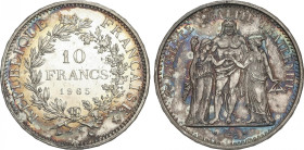 France
10 Francs. 1965. 25 grs. AR. Bonita pátina irisada. KM-932. EBC+.