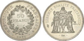 France
50 Francs. 1976. 30,06 grs. AR. Grupo Hércules. KM-941.1. SC-.