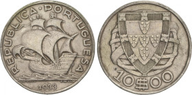 Portugal
10 Escudos. 1933. 12,51 grs. AR. (Descolgada canto limado a las 12 h.). KM-582. MBC+.