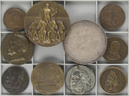 Lote 19 medallas. Siglo XIX y XX. BELGICA y FRANCIA (18). Br. y Zinc. BELGICA: Exposición Internacional de Bruselas de 1897 (Grabador: Jul. Lagae y Wo...