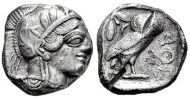 Attica. Athens. Tetradrachm. 454-404 a.C. (Kroll-8). (Dewing-1591/8). (Sng Cop-31). Anv.: Head of Athena to right, wearing crested Attic helmet orname...