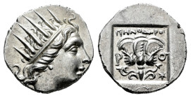 Caria. Rhodes. Drachm. 88-84 d.C. Plinthophoric' coinage, Menodoros, magistrate. (Jenkins-Rhodian, Group E, 247). (Hgc-6, 1461). Anv.: Radiate head of...
