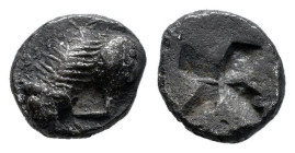 Galia. Massalia. 3/4 Obol. 500-475 a.C. (Auriol-Gropup Ub. LT 497). (Maurel-61). Anv.: Forepart of a lion to left, devouring prey. Rev.: Rough incuse ...
