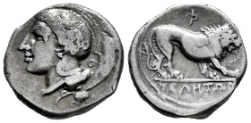 Lucania. Velia. Didrachm. 340-334 a.C. (HN Italy-1284). (Sng Ans-1392). (Hgc-1). Anv.: Head of Athena to left, wearing crested Attic helmet decorated ...
