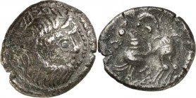 DONAUKELTEN / OSTKELTEN. 
Typ Philippos II. von Makedonien. 
UNGARN. Drachme, Typ "Kapostal" 2,78g. "Zeus"-Kopf mit aufgerichteten Locken n.r.&nbsp;...