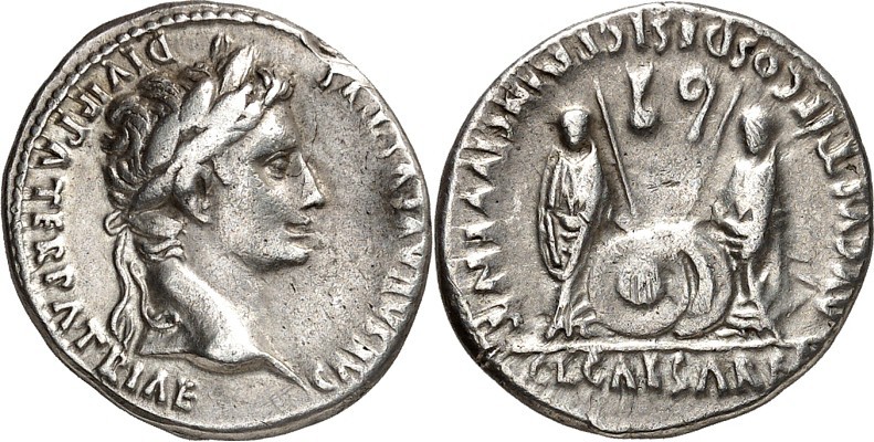 RÖMISCHES KAISERREICH. 
AUGUSTUS mit Gaius u. Lucius Caesares 2-1 v. Chr. Denar...