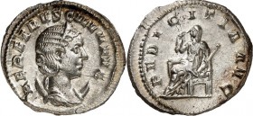 RÖMISCHES KAISERREICH. 
Herennia Etruscilla, Gemahlin des Traianus Decius 249-251. Antoninian 3,80g. Pallabüste m. Diadem auf Mondsichel n.r. HER ETR...